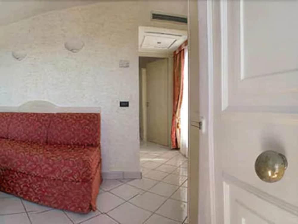 Hotel Del Sole Santa Marinella