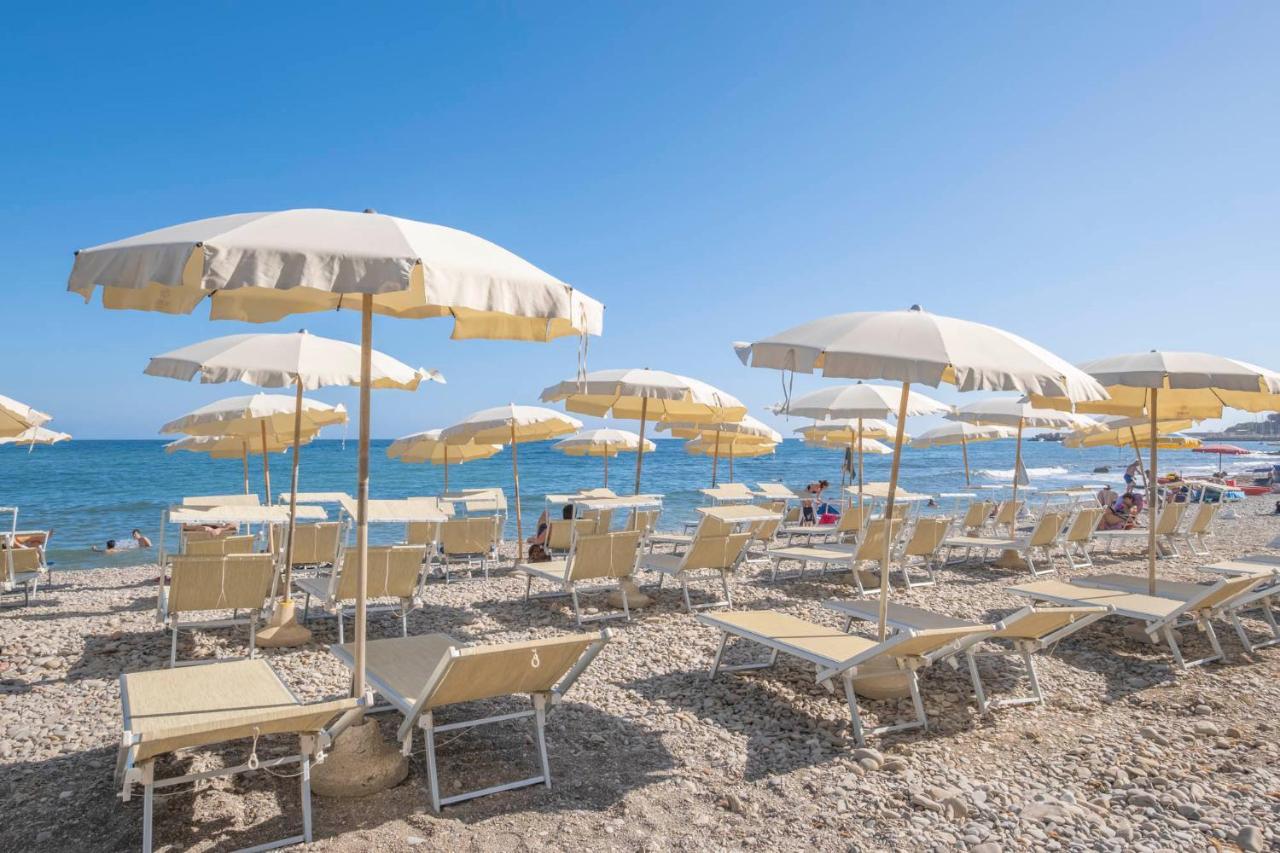 Del Sole 3* Santa Marinella
